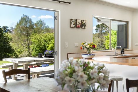 Photo of property in 19 Valley Road, Waitoki, Kaukapakapa, 0871