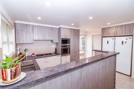 Photo of property in 98 Matai Street, Castlecliff, Whanganui, 4501