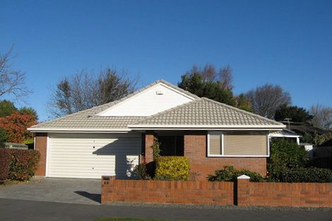 Photo of property in 2/39 Greenock Street, Redwood, Christchurch, 8051