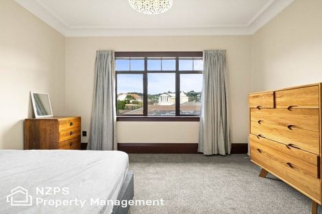Photo of property in 169 Victoria Road, Saint Clair, Dunedin, 9012