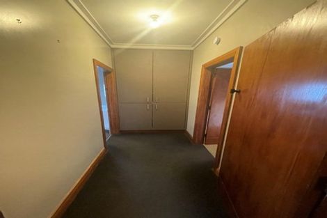 Photo of property in 40 Waiwaka Terrace, Strandon, New Plymouth, 4312