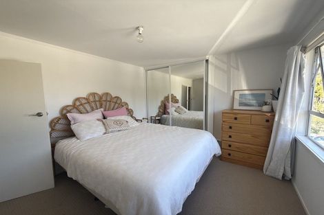 Photo of property in 12 Freya Place, Torbay, Auckland, 0630