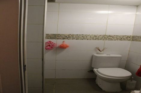 Photo of property in 2/25 Commercial Road, Grey Lynn, Auckland, 1021