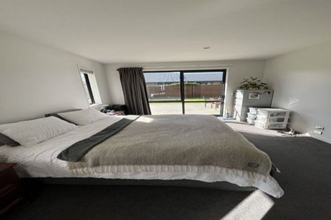 Photo of property in 5 Ormandy Court, Amberley, 7410