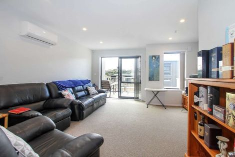 Photo of property in 59 Weir Lane, Silverdale, 0932