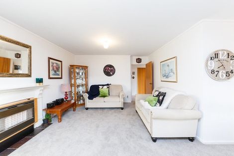 Photo of property in 7 Dresdan Court, Hokowhitu, Palmerston North, 4410