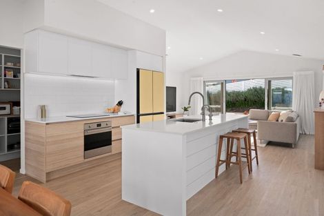 Photo of property in 1 Maanihi Drive, Rototuna North, Hamilton, 3210