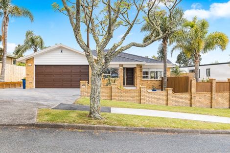 Photo of property in 30 Vermeer Place, West Harbour, Auckland, 0618