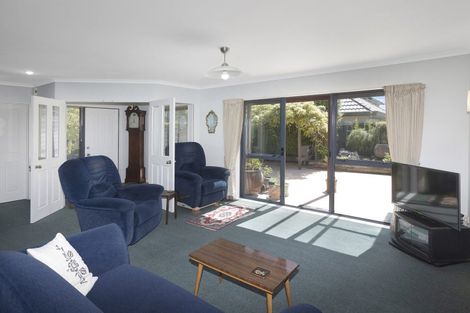 Photo of property in 29 Marble Wood Drive, Papanui, Christchurch, 8053