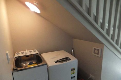 Photo of property in 5c Snead Place, Hamilton East, Hamilton, 3216