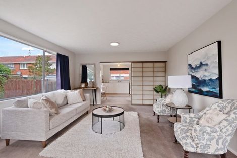 Photo of property in 2/4 Kotare Street, Fendalton, Christchurch, 8041