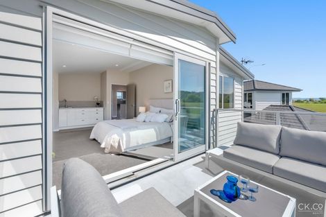 Photo of property in 8d Glen Iris Grove, Woburn, Lower Hutt, 5010