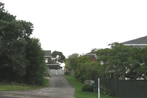Photo of property in 1/186 Royal Road, Massey, Auckland, 0614