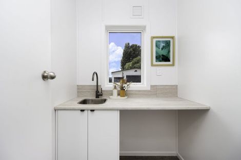 Photo of property in 12 Scott Avenue, Owhata, Rotorua, 3010