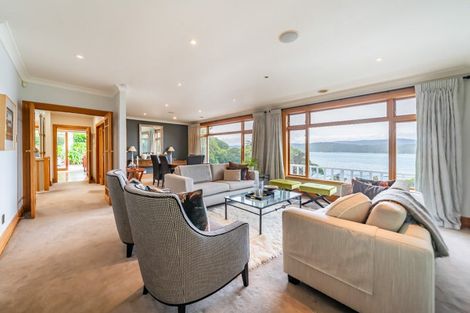 Photo of property in 42 Pretoria Road, Karaka Bays, Wellington, 6022