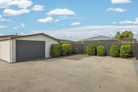 Photo of property in 780 Main North Road, Belfast, Christchurch, 8051