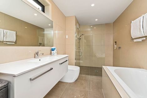 Photo of property in 893 Frankton Road, Frankton, Queenstown, 9300