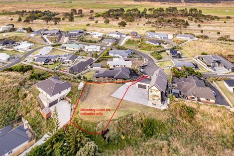 Photo of property in 22a Golf Vue Place, Castlecliff, Wanganui, 4501