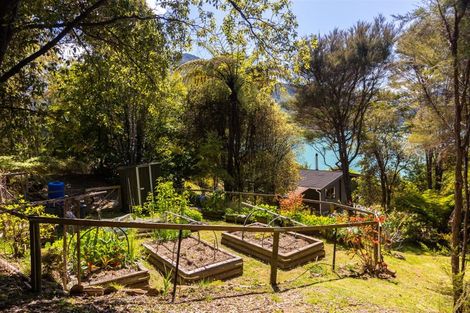 Photo of property in 540 Moetapu Bay Road, Moetapu Bay, Picton, 7282