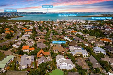Photo of property in 27 Glucina Avenue, West Harbour, Auckland, 0618