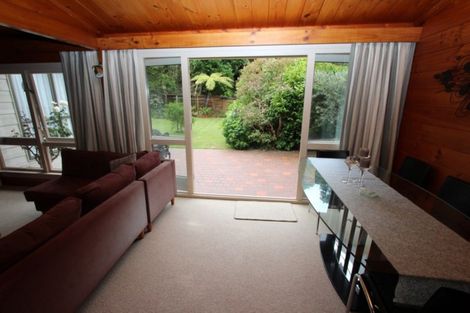 Photo of property in 28a Whanake Street, Titahi Bay, Porirua, 5022