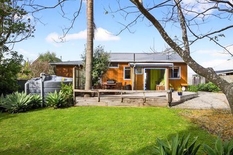 Photo of property in 49 Moana Road, Okitu, Gisborne, 4010