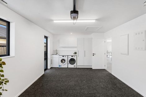 Photo of property in 5 Cousins Street, Woodend, 7691