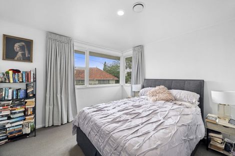 Photo of property in 37 Park Road, Western Heights, Rotorua, 3015