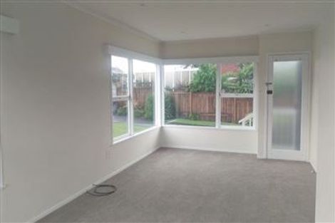 Photo of property in 1/2 Gordon Avenue, Milford, Auckland, 0620