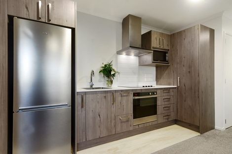 Photo of property in 102/54 Fenchurch Street, Wai O Taiki Bay, Auckland, 1072