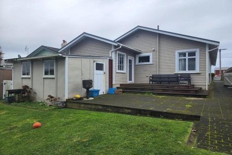 Photo of property in 14 Ngaio Street, Strandon, New Plymouth, 4312