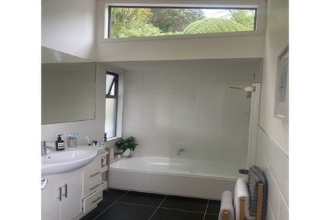 Photo of property in 37e Ngaio Road, Kelburn, Wellington, 6012