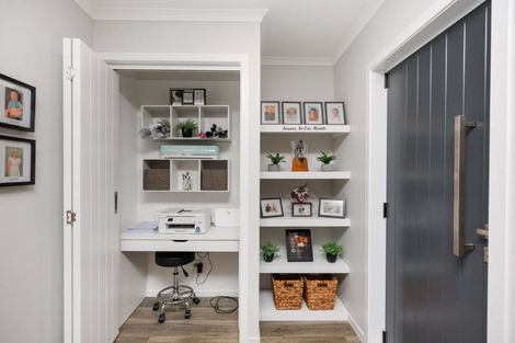 Photo of property in 15b Chamberlain Street, Feilding, 4702