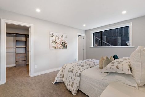 Photo of property in 9 Halcyon Bay Lane, Wainui, 0992