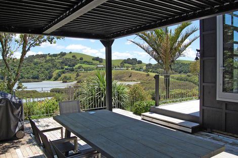 Photo of property in 119 Manu Drive, Kaiwaka, 0573