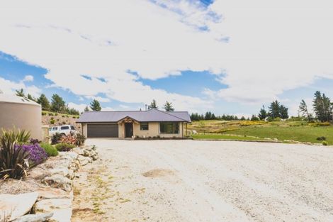 Photo of property in 64 Watkins Road, Hawea Flat, Wanaka, 9382