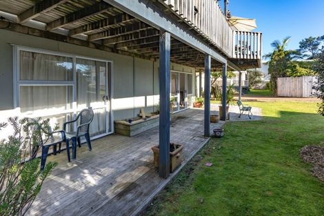 Photo of property in 103a Seaview Road, Whangamata, 3620