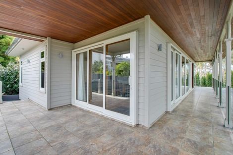 Photo of property in 26 Cameron Road, Bluff Hill, Napier, 4110