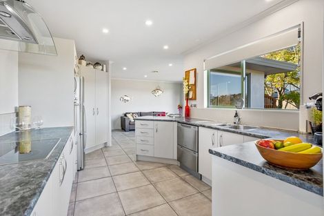 Photo of property in 8 Inlet Views, Stillwater, Silverdale, 0993