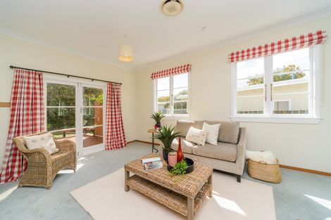 Photo of property in 3 Walnut Grove, Kelvin Grove, Palmerston North, 4414