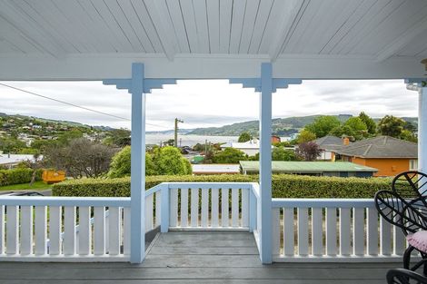 Photo of property in 9 Dickson Street, Macandrew Bay, Dunedin, 9014