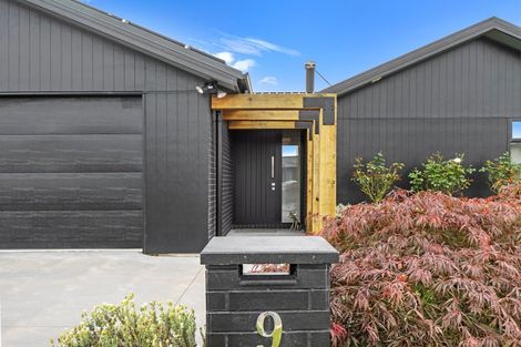 Photo of property in 9 Godley Place, Woodend, 7610