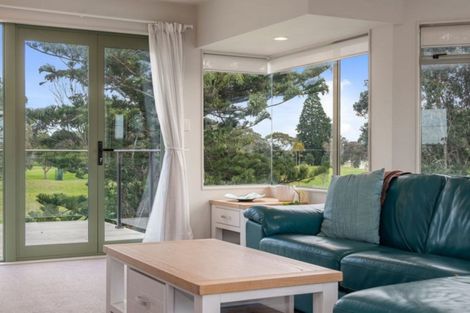 Photo of property in 136b Oceanbeach Road, Mount Maunganui, 3116