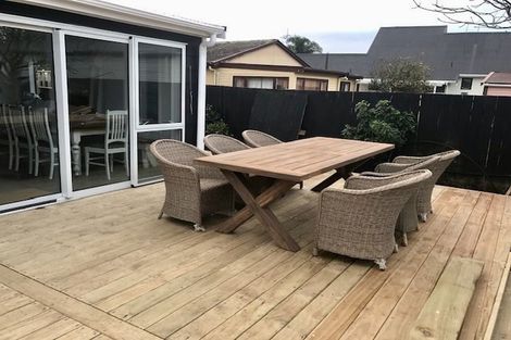 Photo of property in 161 Karewa Parade, Papamoa Beach, Papamoa, 3118