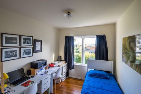 Photo of property in 111 Black Rock Road, Newlands, Wellington, 6037