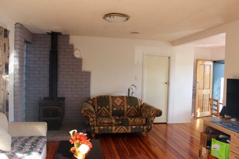 Photo of property in 20 Spencer Road, Pinehill, Auckland, 0632