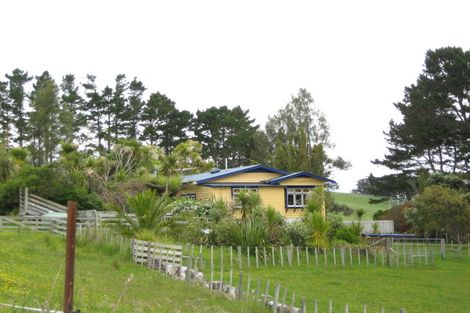 Photo of property in 859 Old North Road, Waimauku, 0882