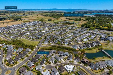 Photo of property in 19 Turua Rise, Karaka, Papakura, 2113