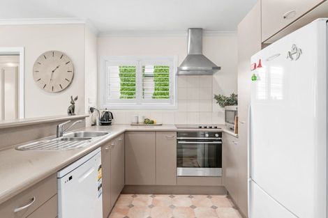 Photo of property in 80a Williams Street, Cambridge, 3434