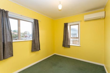 Photo of property in 4 Kea Street, Riccarton, Christchurch, 8041